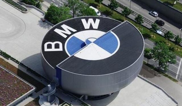 Музей BMW: узнай о компании все